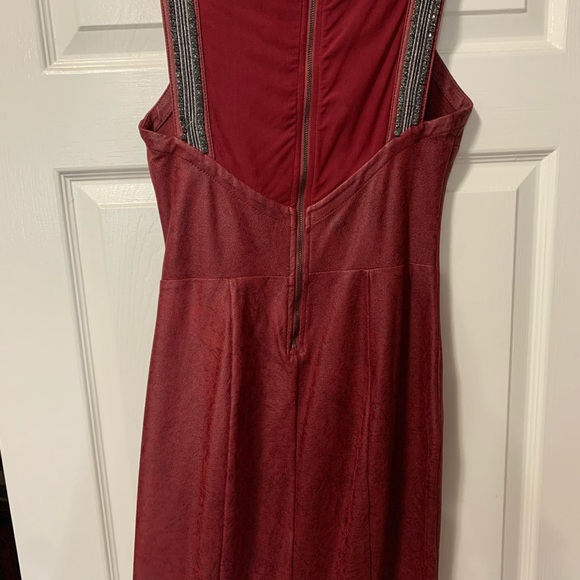 Dress - Picture 2 of 3